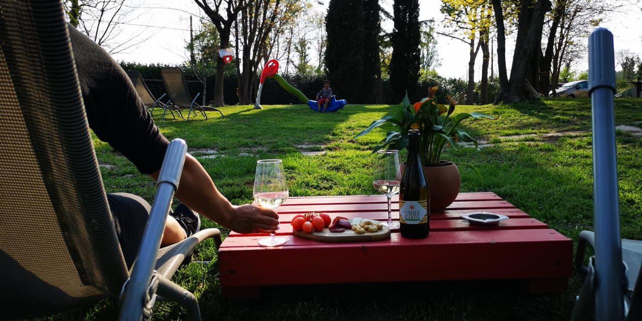 Casale Del Sole Garda Bed and breakfast Monzambano